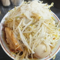 味玉ラーメン小630円(ニンニク有・野菜＆味濃さ＆脂各4倍