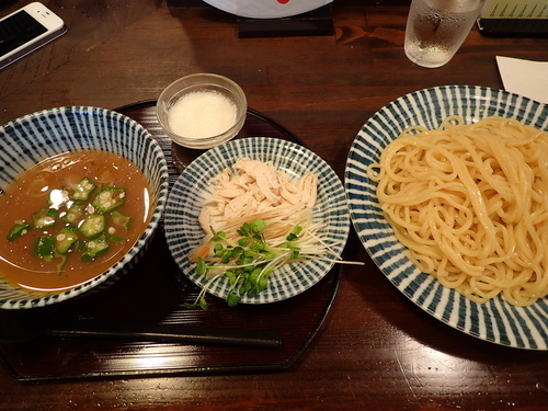 「【期間限定】梅とろ麺」@めんや 薫寿の写真