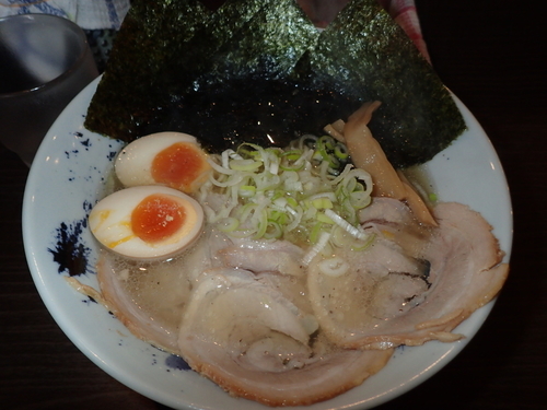 「特製煮干し塩らーめん(930円)」@らーめん 福たけ 桜木本店の写真
