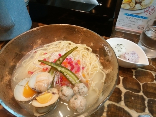 「ハマグリ冷やし～地中海仕立て～特製おにぎり付」@つけめん・らーめん活龍 本店の写真