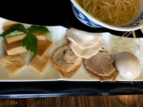 「桜木特製塩そば@880」@桜木製麺所の写真