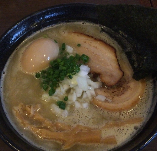 「鷄そば」@つけ麺 弥七の写真