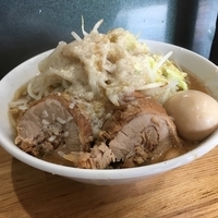 ラーメン並味玉豚一枚