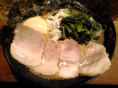 「期間限定 横浜家系ラーメン ～藤崎家～」@琉球チルダイの写真