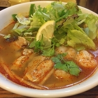 トムヤムフォー