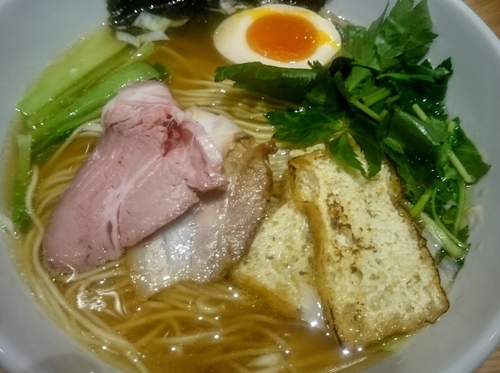 「塩そば 白」@銀座 風見の写真