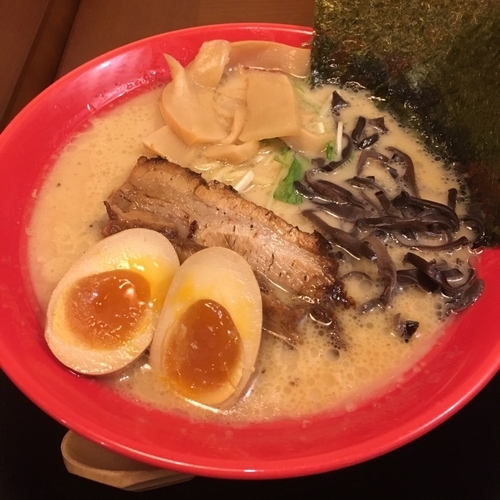 「特選ラーメン」@濃厚ラーメン こっこ屋の写真