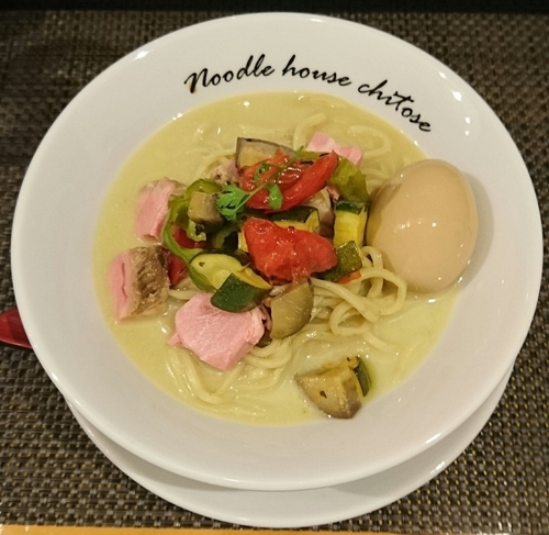 「【1日15食(変動有)限定】冷たい豆と魚の麺 1000円」@麺庵ちとせの写真