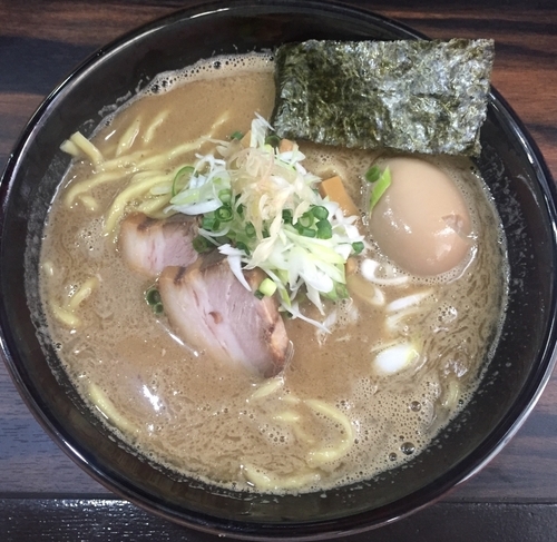 「煮干し醤油+味玉+辛み増し(小)」@麺処 にそうの写真