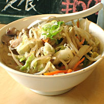 「ちゃんぽんラーメン380円＋かつ丼600円」@食事処 禅の写真