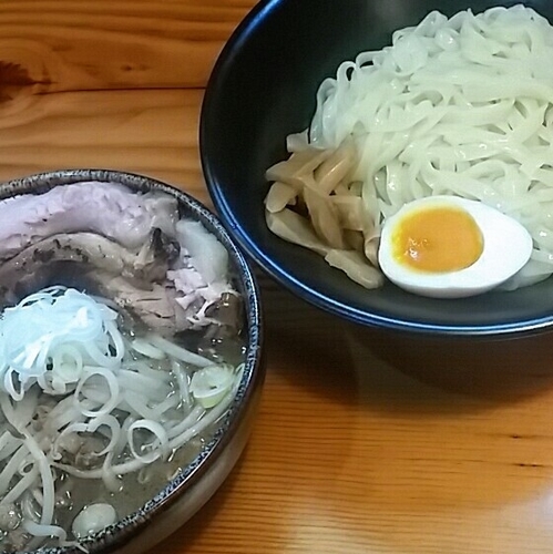 「スタミナつけ麺（中盛）８７０円」@麺屋 十八番の写真
