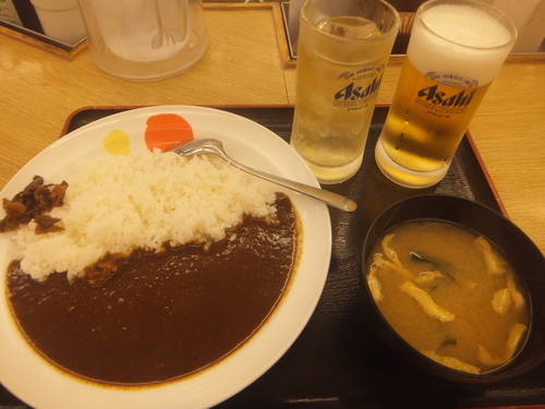 「オリジナルカレー330円＆ビール・ハイボール・ポテサラ他」@松屋 豊島園店の写真