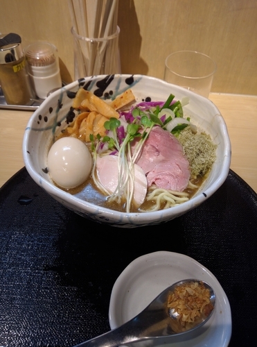 「濃厚味玉煮干しそば」@つけ麺 たけもとの写真