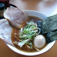 金曜日　鶏　特製らーめん