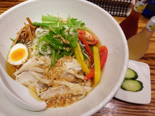 「冷しラーメン　　980円」@ラーメンバル 青の写真