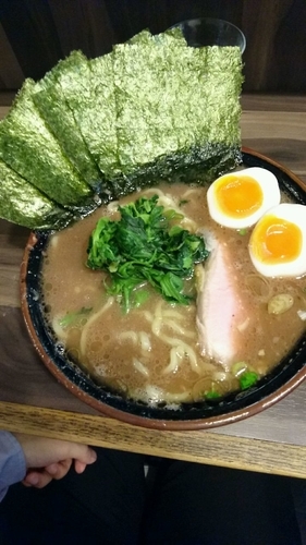 「玉子ラーメン 830円」@神田ラーメン わいず 神田本店の写真