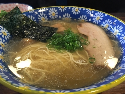 「塩ラーメン」@カミカゼの写真