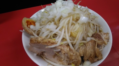 「ラーメン（並）＋玉ねぎ」@びんびん豚の写真