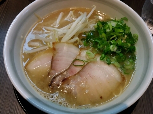 「【１日限定】とんこつらーめん850円」@柳麺 呉田-goden-の写真