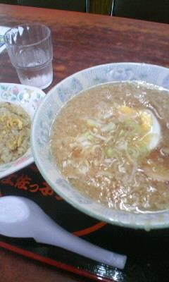 「マル得Ａセット(半チャーハン+土佐っ子ラーメン)750円」@環七土佐っ子ラーメン 池袋店の写真