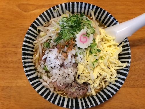 「チーズ入りあっさり味噌そば」@豚骨中華そば おかわりやの写真