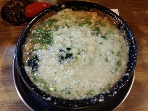 「とんこつラーメン」@無鉄砲 大阪店の写真