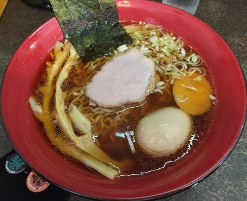 「醤油ラーメン＋煮たまご（￥650＋￥100）」@味噌ラーメン 雪ぐにの写真