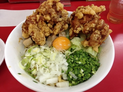 「からあげまぜそば」@つけめん・まぜそば 大当りの写真