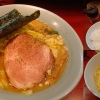 ラーメン＆キャベツ＆替玉一玉＆ゴハン＆ビール