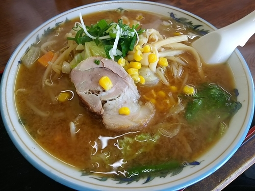 「みそラーメン (大盛り)」@白雪の写真
