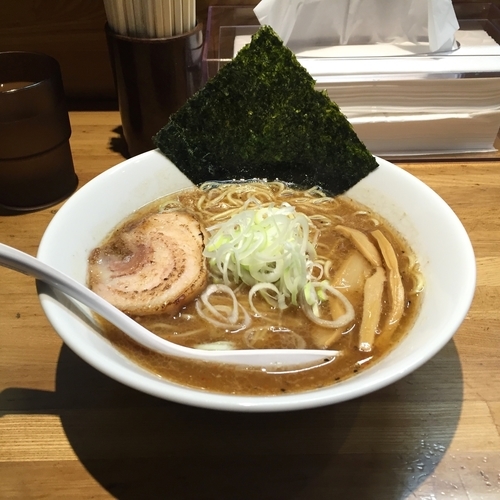 「らーめん（細）」@らーめん たつ亭の写真