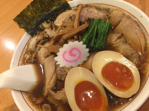 「しょうゆチャーシューメン味玉」@オランダ亭の写真