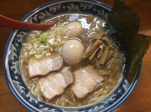 「特製中華そば+味玉」@蝉時雨の写真