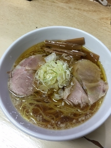 「正油ラーメン（中間・小辛）　700円」@元祖一条流がんこ 西早稲田店の写真