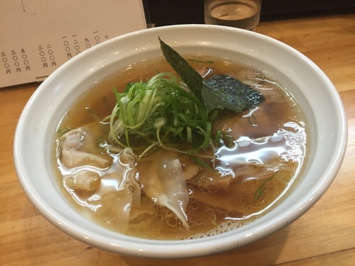 「醤油雲呑」@大阪 麺哲の写真