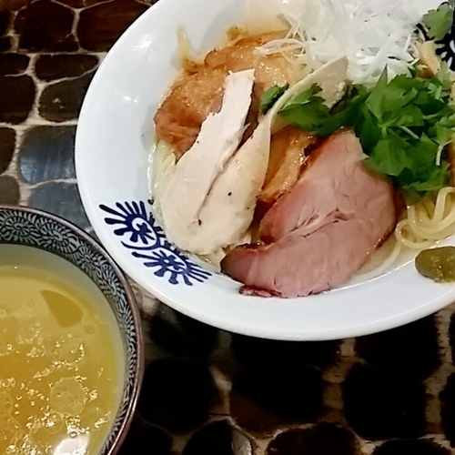 「【限定】柚子塩つけ蕎麦 ８００円他」@特級鶏蕎麦 龍介の写真