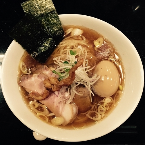 「中華そば(アゴ醤油)750円」@鶏鬼 ~TRICKY~の写真