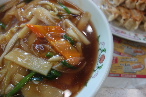 「ワンタンあんかけラーメン572円」@餃子の王将 野田店の写真