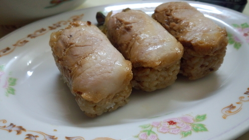「ラーメン　にぎり」@東京ラーメン マリオンの写真