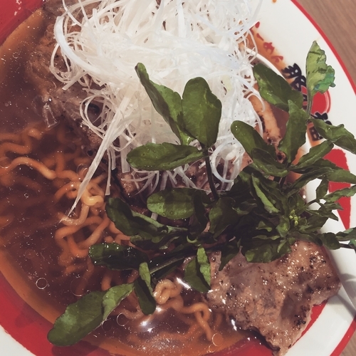 「ステーキラーメン(限定？)」@那の福の写真