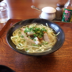 沖縄そば 芭蕉庵の画像