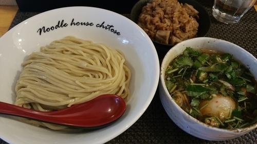 「ざる麺(700円)＋味玉(100円)＋肉炊き飯(100円)」@麺庵ちとせの写真