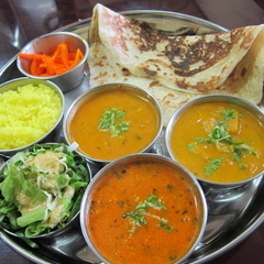 インドレストラン ラッキーの画像