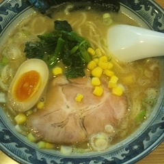 ラーメン やすやの画像