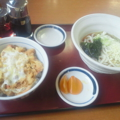 山田うどん 松戸八柱店の画像