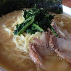 横浜ラ－メン山村家の画像