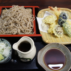 本格手打ちそば処 やまが育蔵の画像