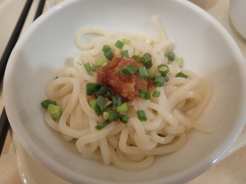 「生しょうゆうどん(180円)」@まめカフェの写真