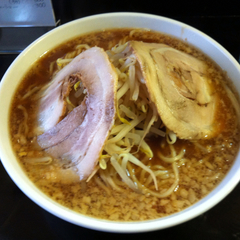 大盛豚骨醤油ラーメン 味輝拉の画像
