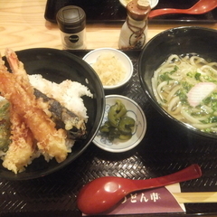 うどん市 柏駅前店の画像